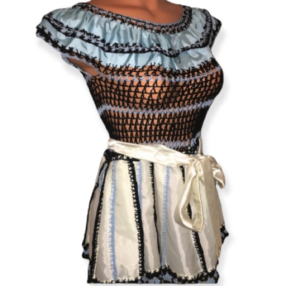 Vintage heirloom handmade retro Mod 50s Crocheted Silky needlepoint Party Dress - Picture 3 of 11